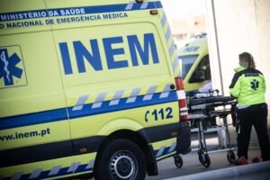 Adolescente de 13 anos morre após queda do 8.º andar em Corroios