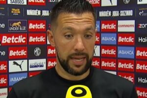 Farioli manda bicada ao treinador do Marítimo após reviravolta do FC Porto